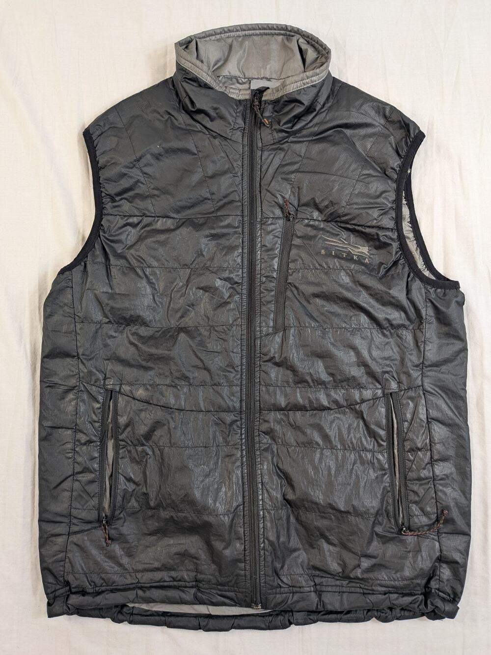 Sitka Kelvin AeroLite Vest Mens Sz Medium Black Primaloft Lightweight Hunting